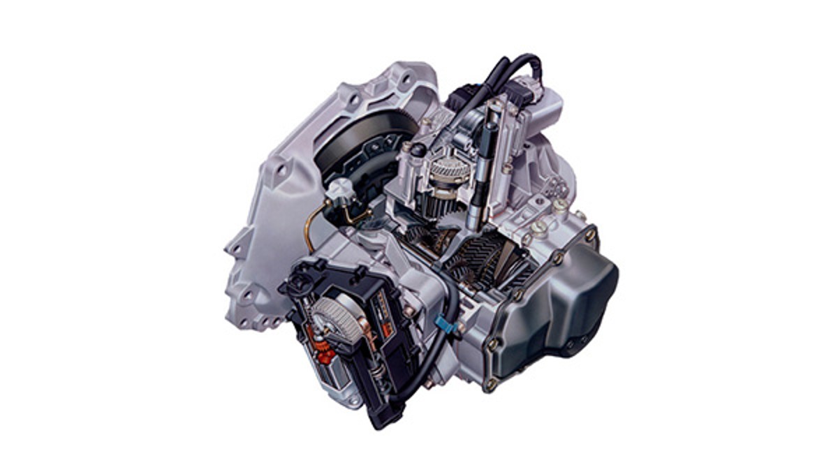 Lançado o ASG (Auto Shift Gearbox), um sistema de troca de marchas automatizado que garante facilidade e economia de combustível, além de reduzir a emissão de poluentes.