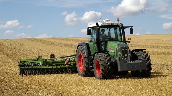 Soluções industriais Schaeffler para a engenharia agrícola: Tratores agrícolas
